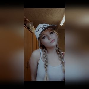 Meet your Posher, Gabby